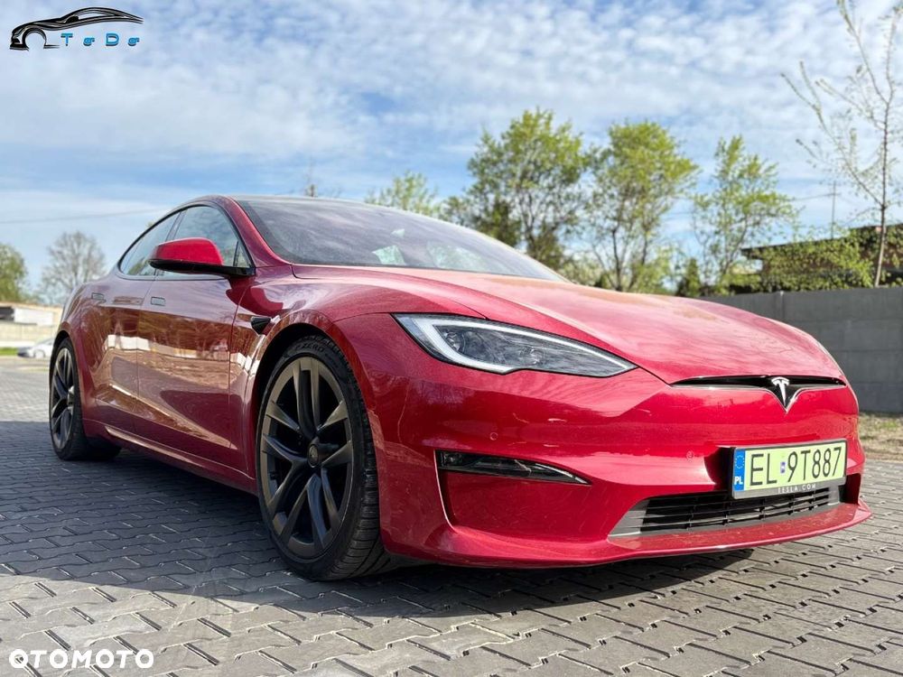 Tesla Model S - 2