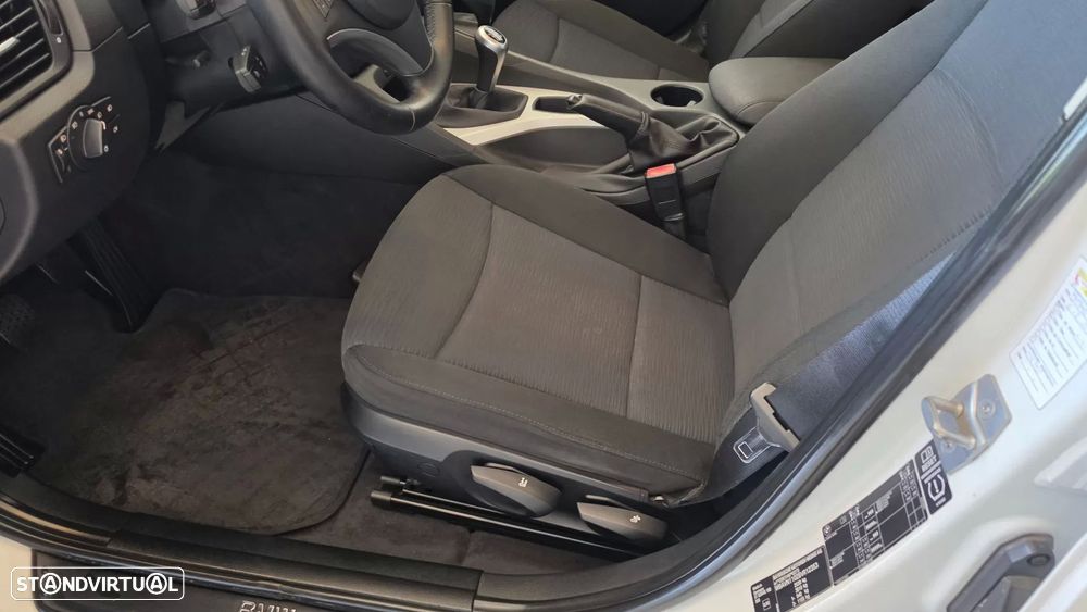 BMW X1 18 d sDrive - 35