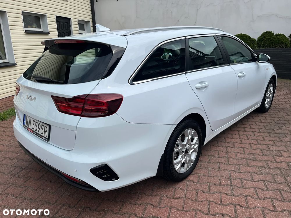 Kia Ceed 1.5 T-GDI M - 9