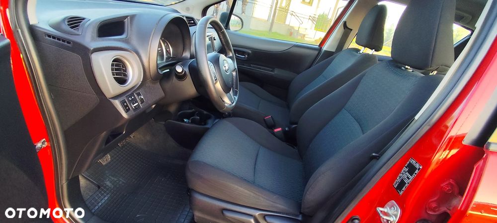 Toyota Yaris - 37