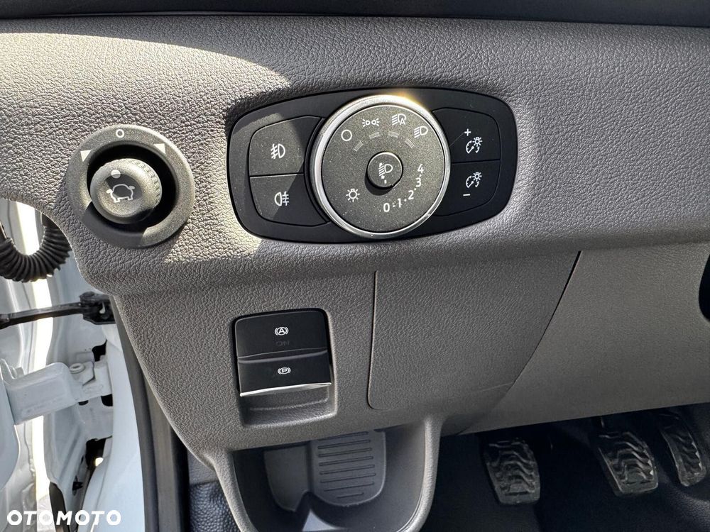 Ford transit Podwozie Trend M6 Wywrot - 20