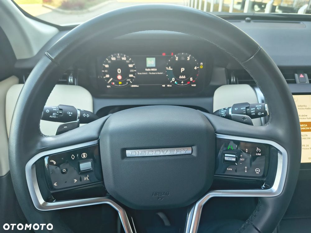 Land Rover Discovery Sport 2.0 D200 mHEV Dynamic S - 16