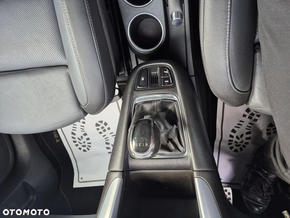 Opel Zafira Tourer 2.0 CDTI Sport - 16