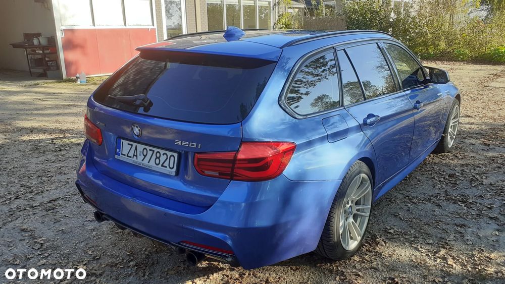 BMW Seria 3 320i xDrive M Sport - 15