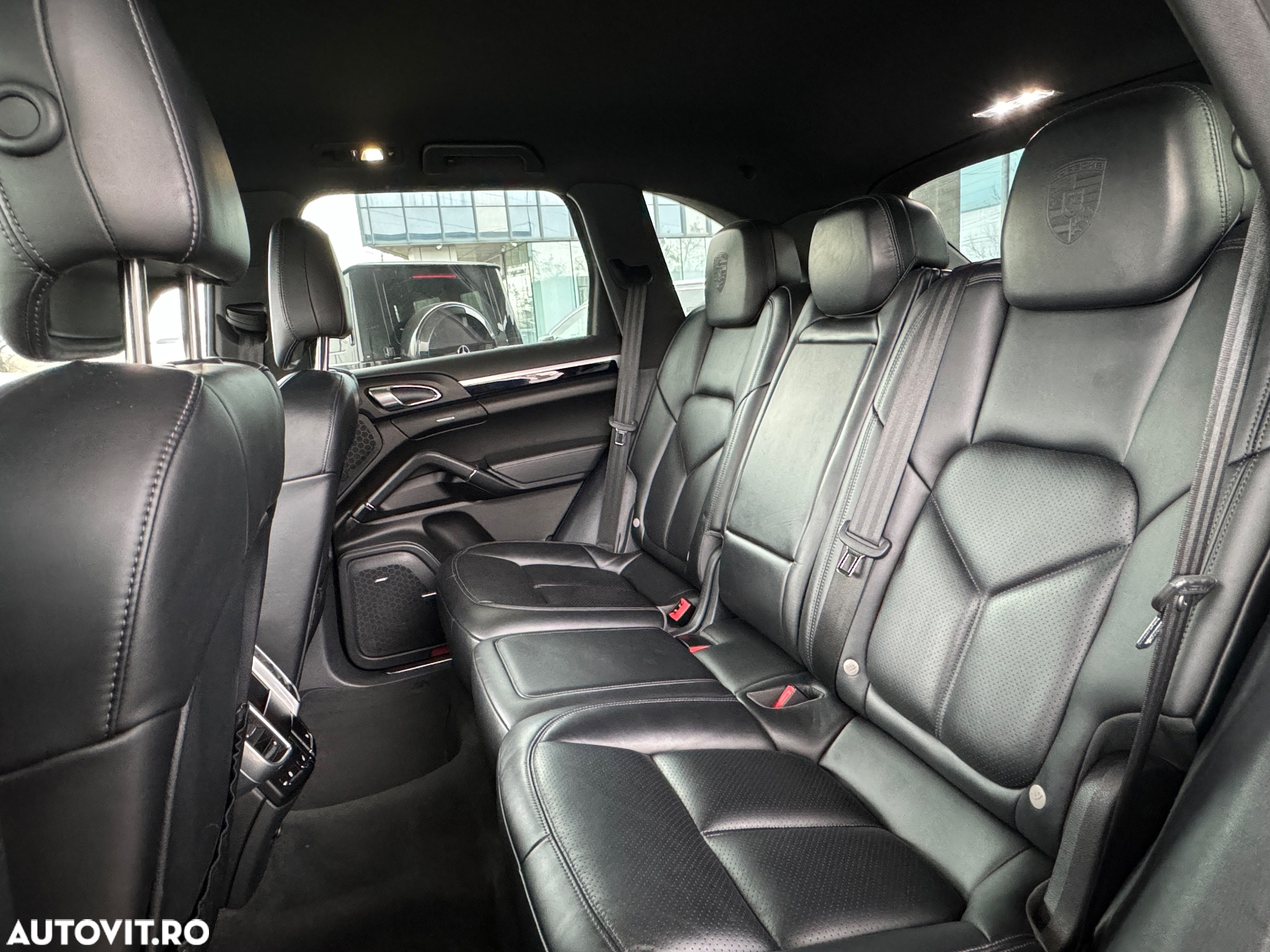 Porsche Cayenne Diesel Platinum Edition - 18