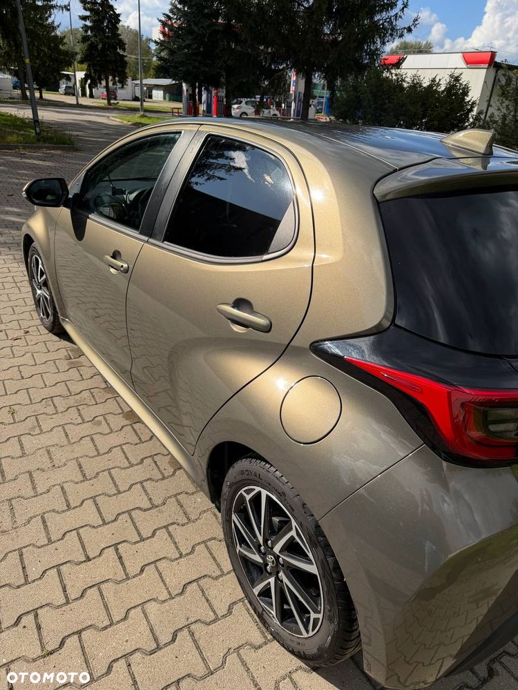 Toyota Yaris 1.5 Selection Style CVT - 11