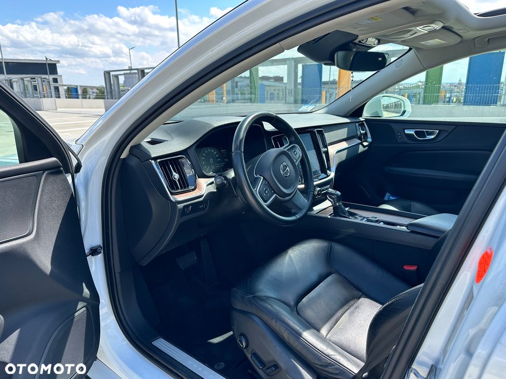 Volvo S60 T6 AWD Momentum Pro - 20