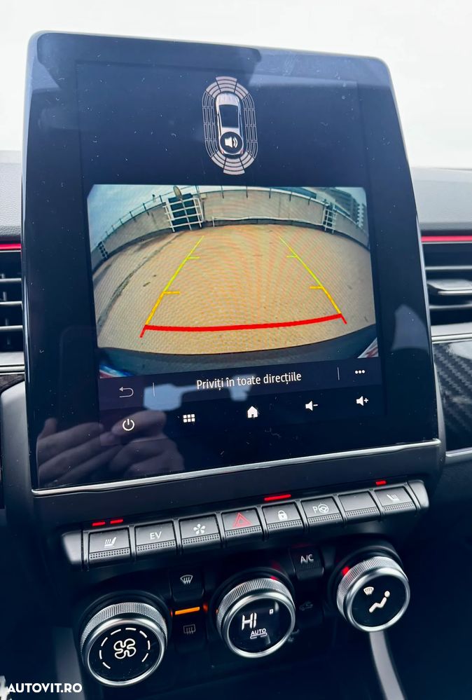 Renault Arkana E-TECH Hybrid RS Line - 31