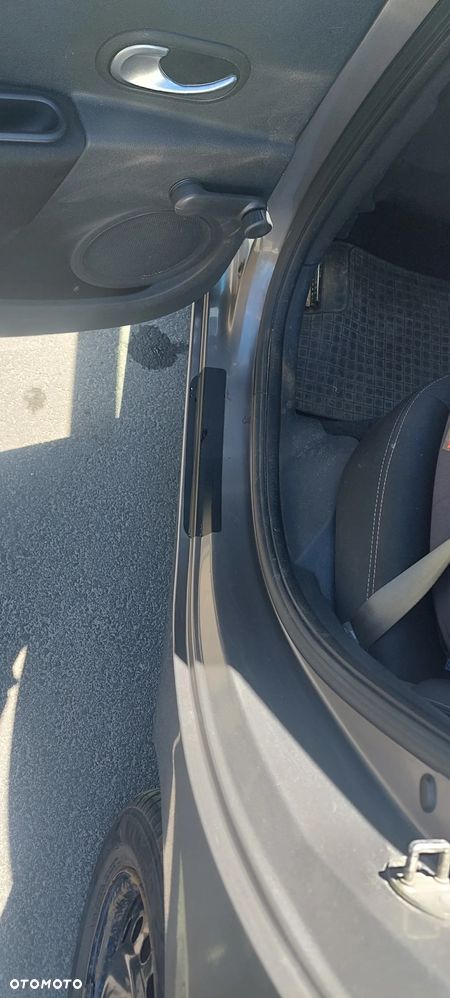 Renault Clio 1.2 16V TCE Alize - 26