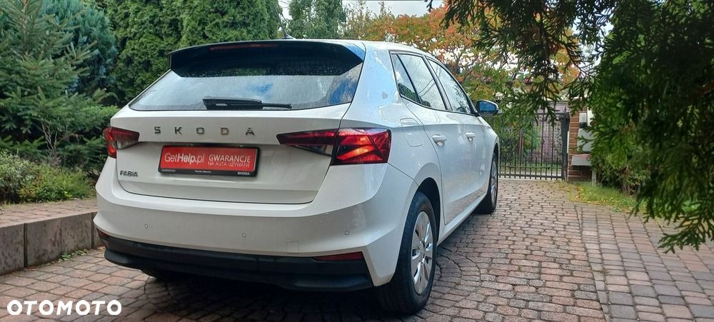 Skoda Fabia 1.0 MPI Essence - 27
