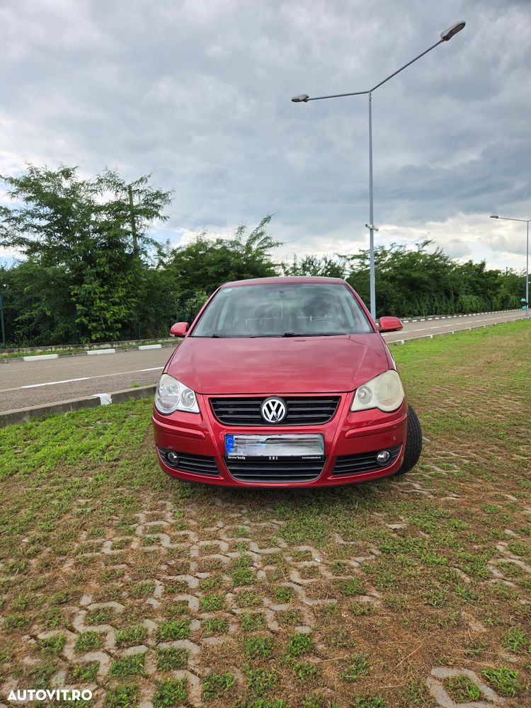 Volkswagen Polo 1.4 Comfortline - 2