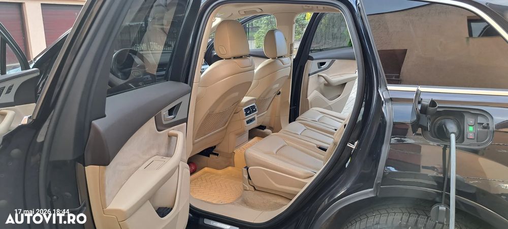 Audi Q7 - 9
