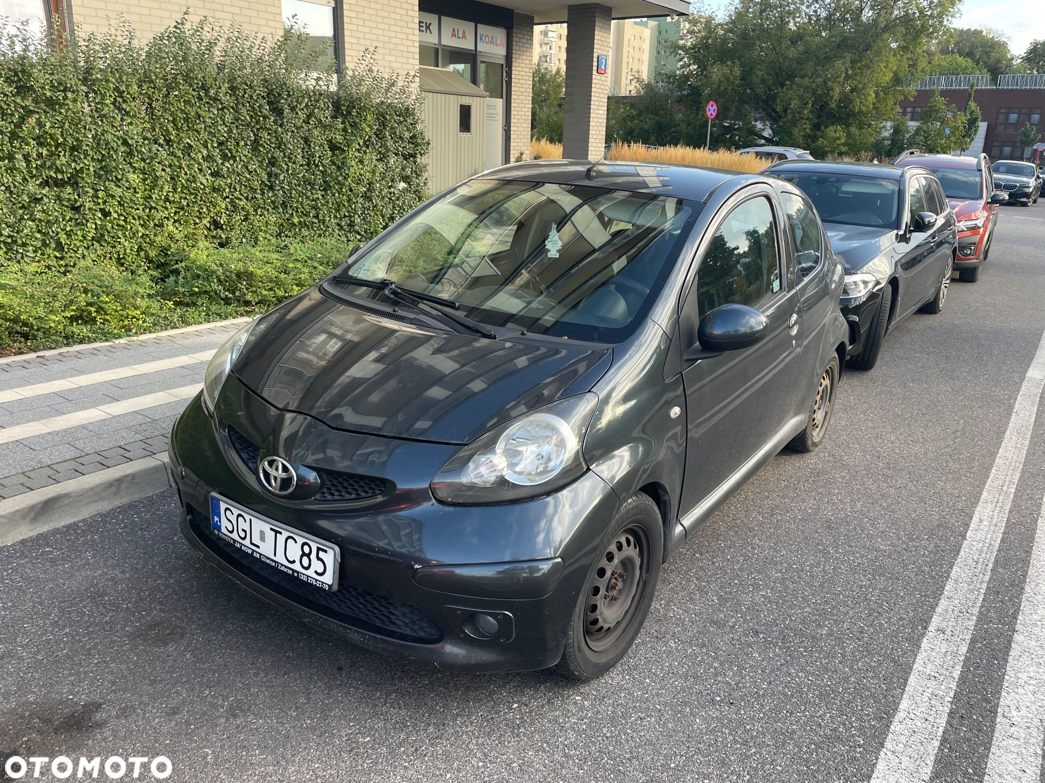 Toyota Yaris 1.0 Luna A/C - 2