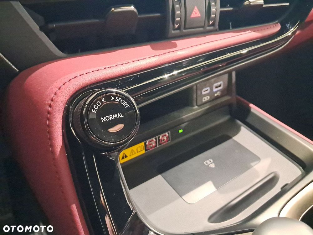 Lexus NX 350h Prestige AWD - 16