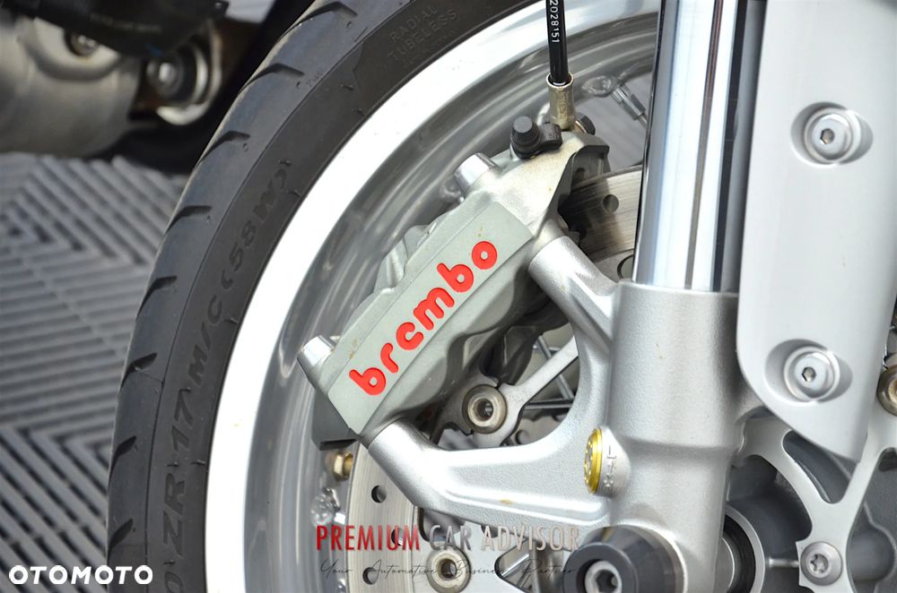 Triumph Thruxton - 19