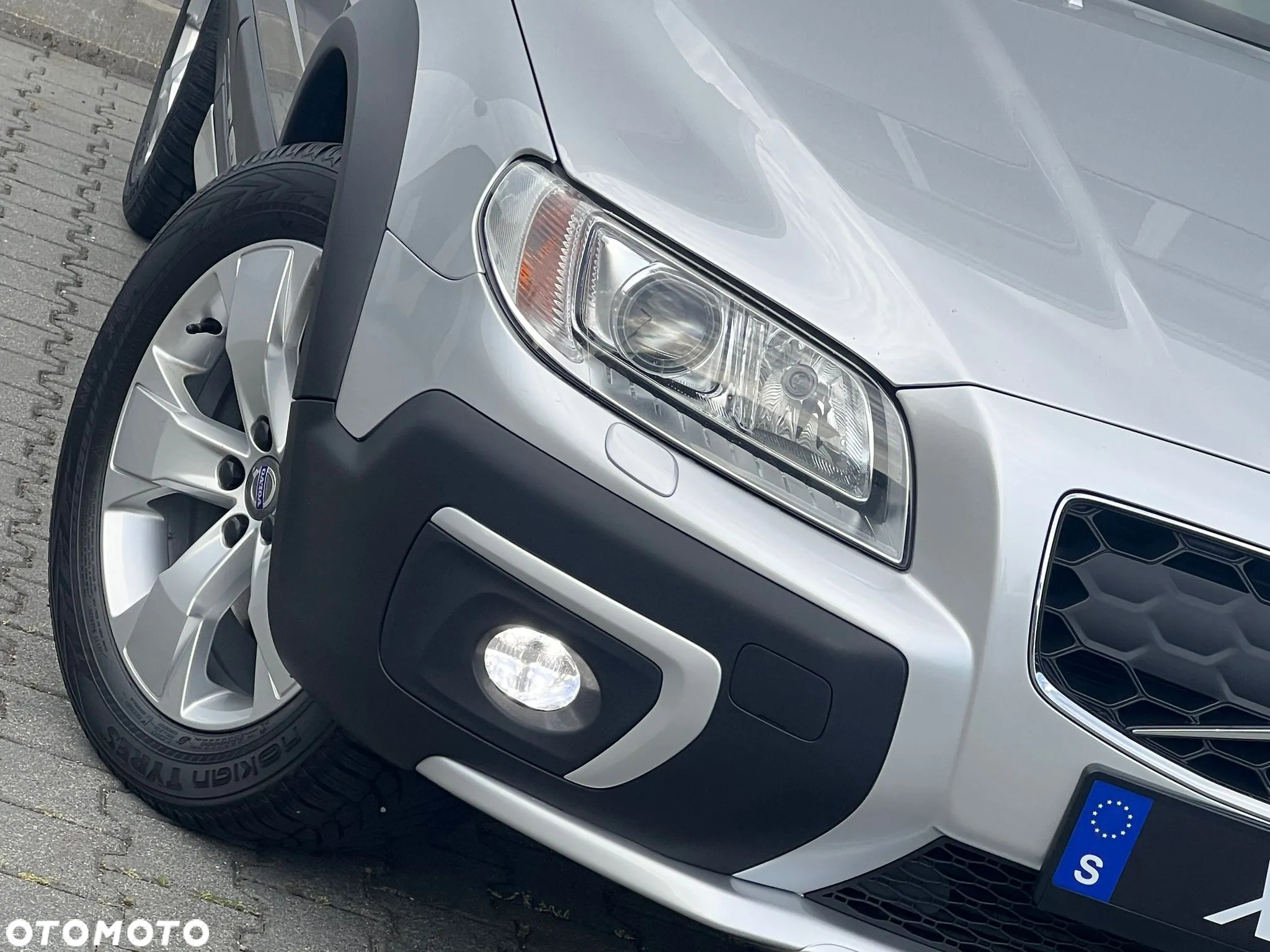 Volvo XC 70 D5 AWD Dynamic Summum - 17