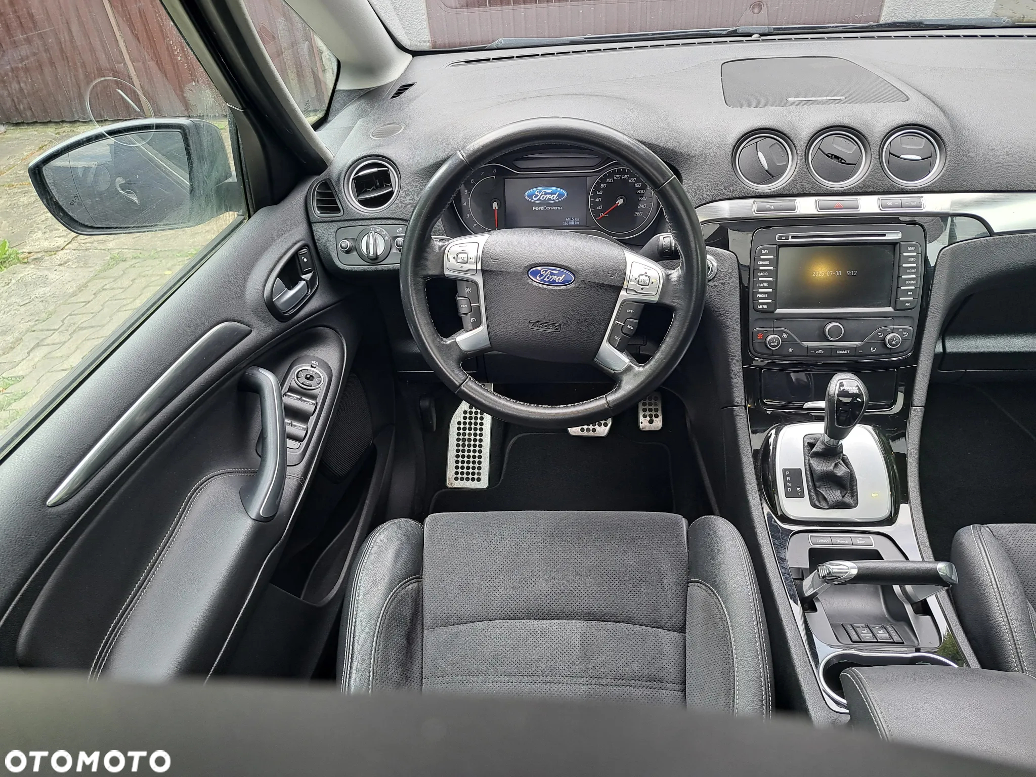 Ford S-Max - 30