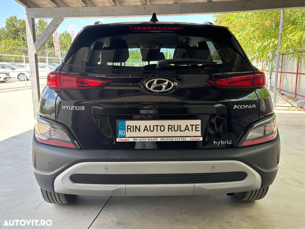 Hyundai KONA - 7