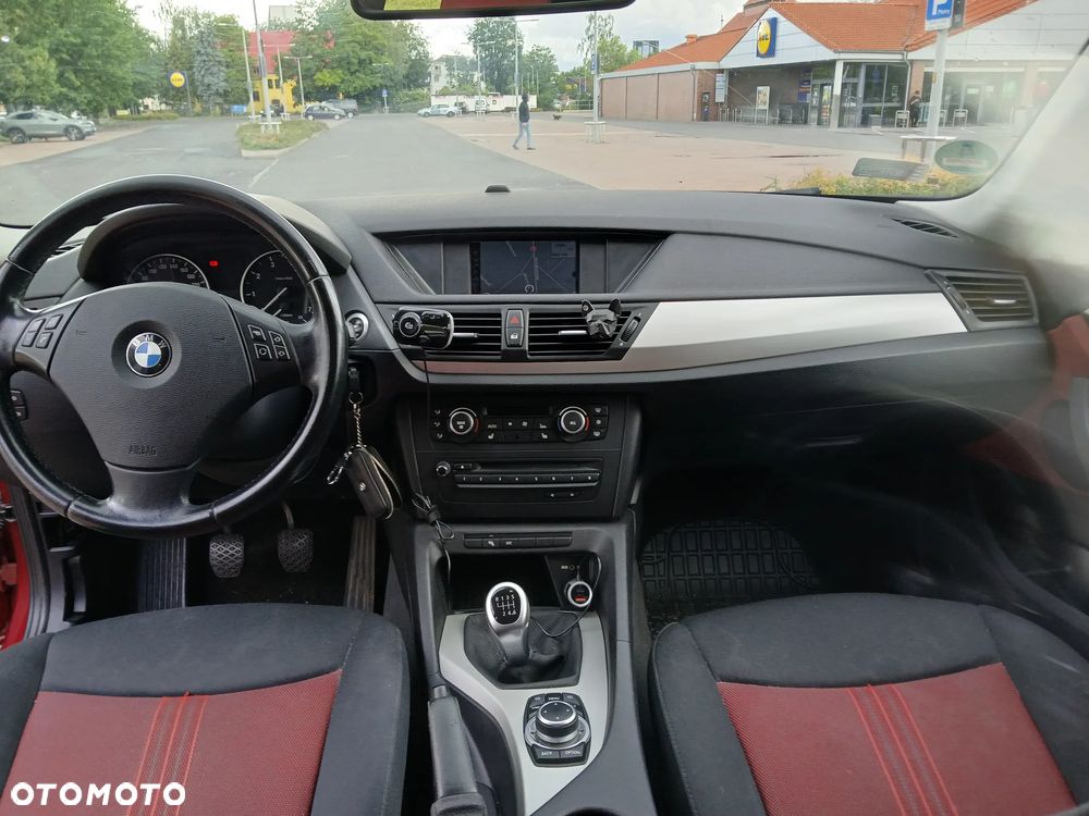 BMW X1 sDrive18i - 7