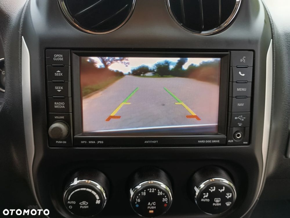 Jeep Compass - 23