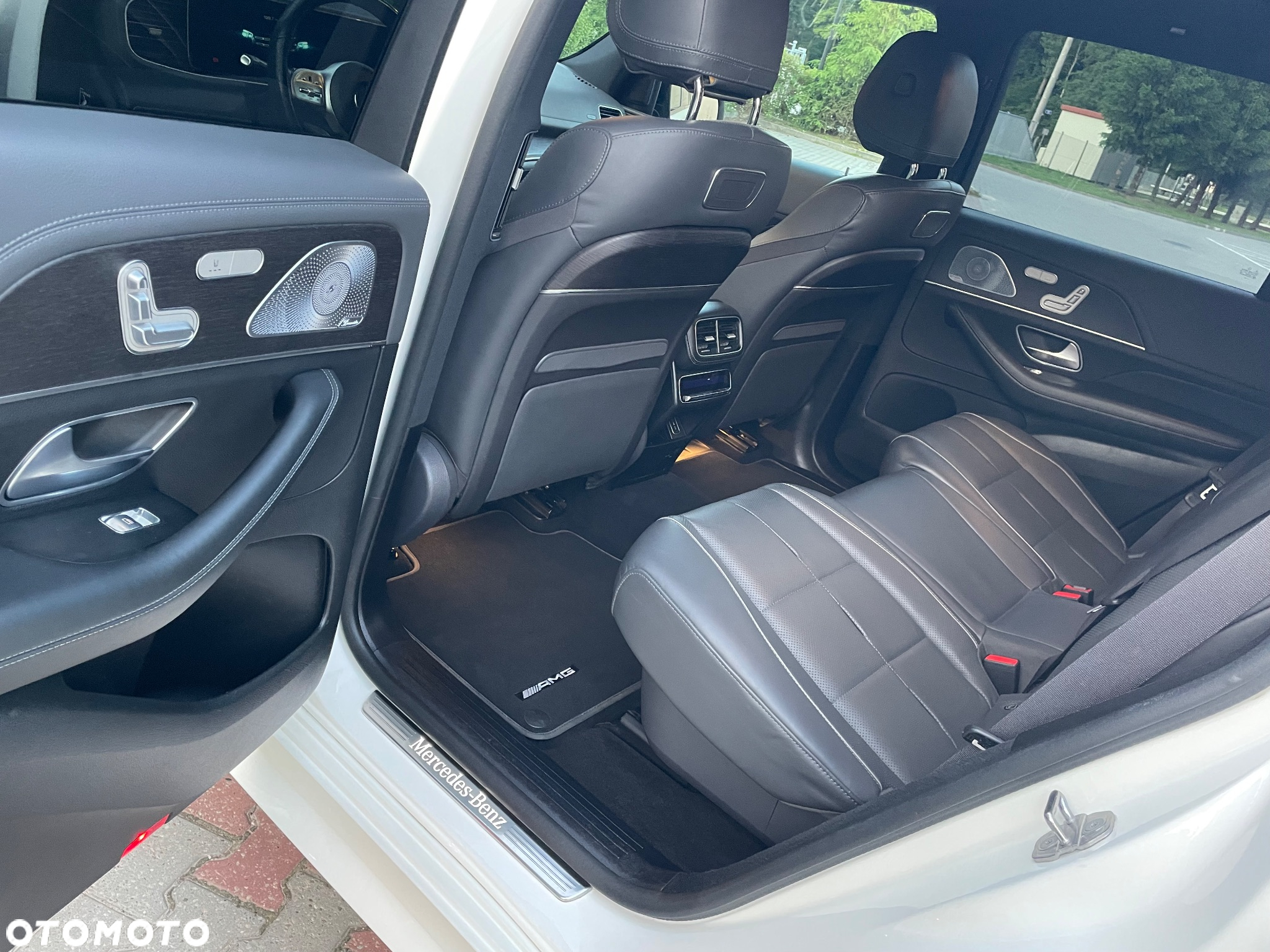 Mercedes-Benz GLS 400 d 4-Matic - 13