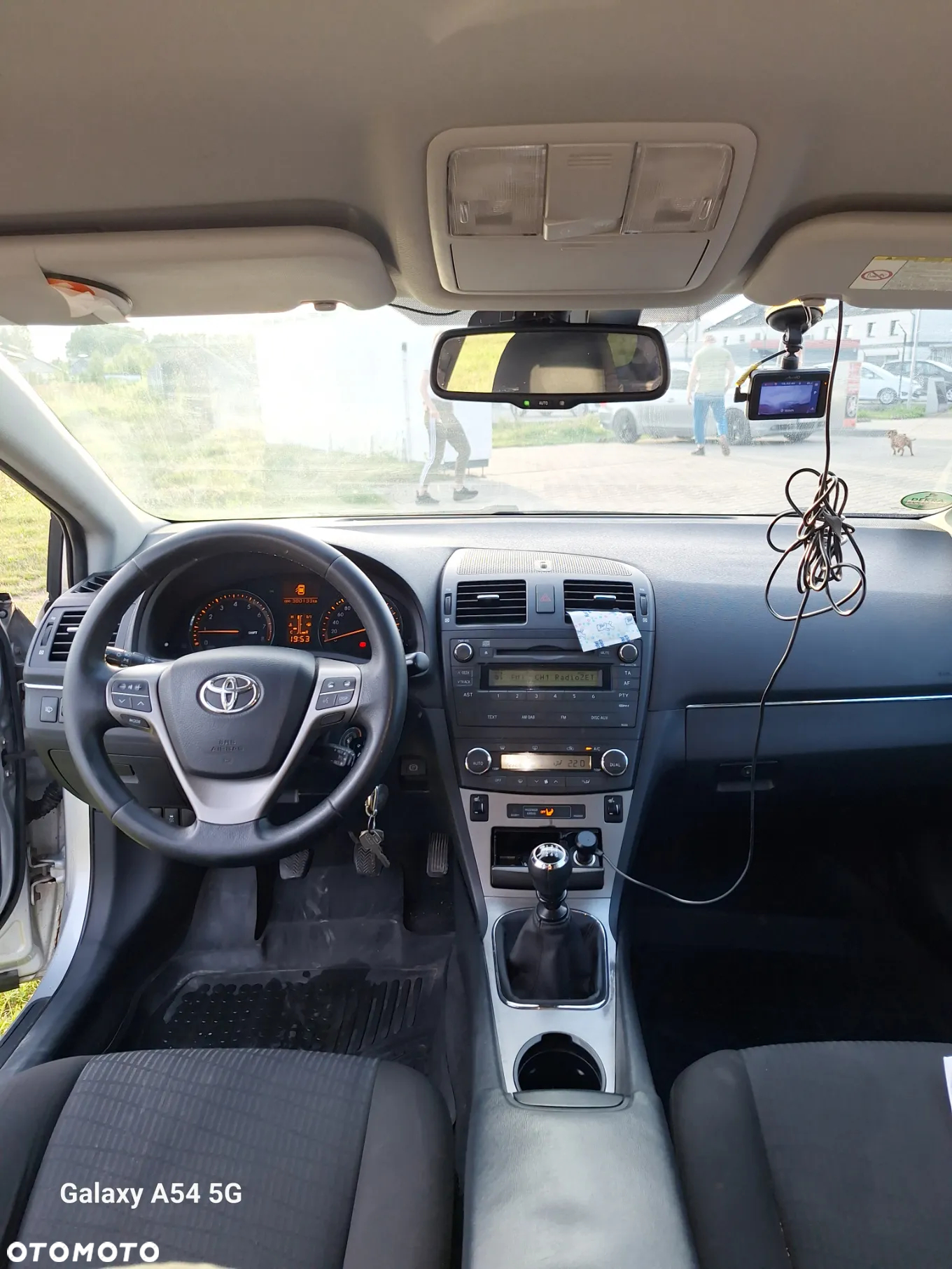 Toyota Avensis Combi 1.8 Sol - 11