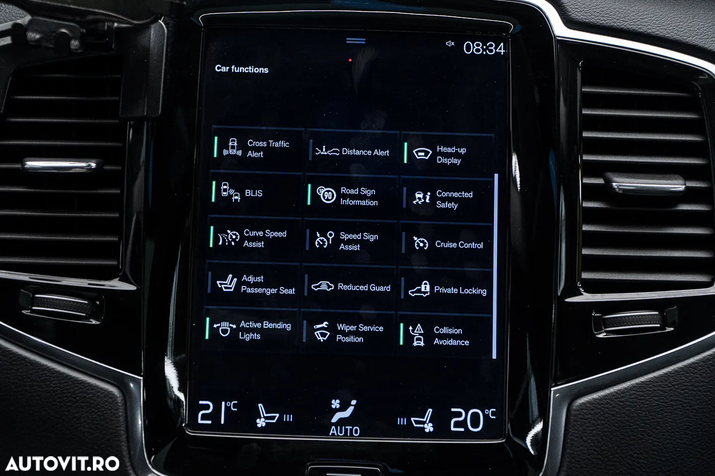 Volvo XC 90 T8 AWD Twin Engine Geartronic Inscription - 36