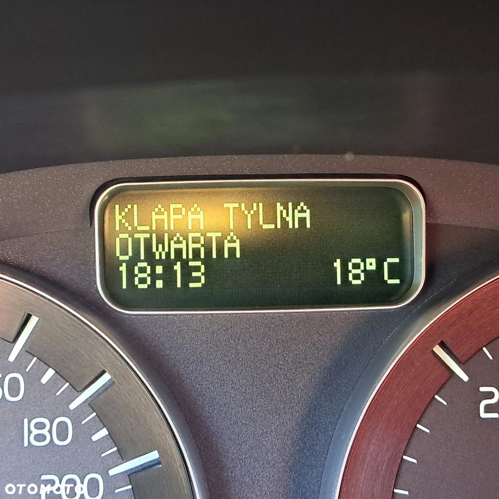 Volvo C30 D2 DRIVe Momentum - 10