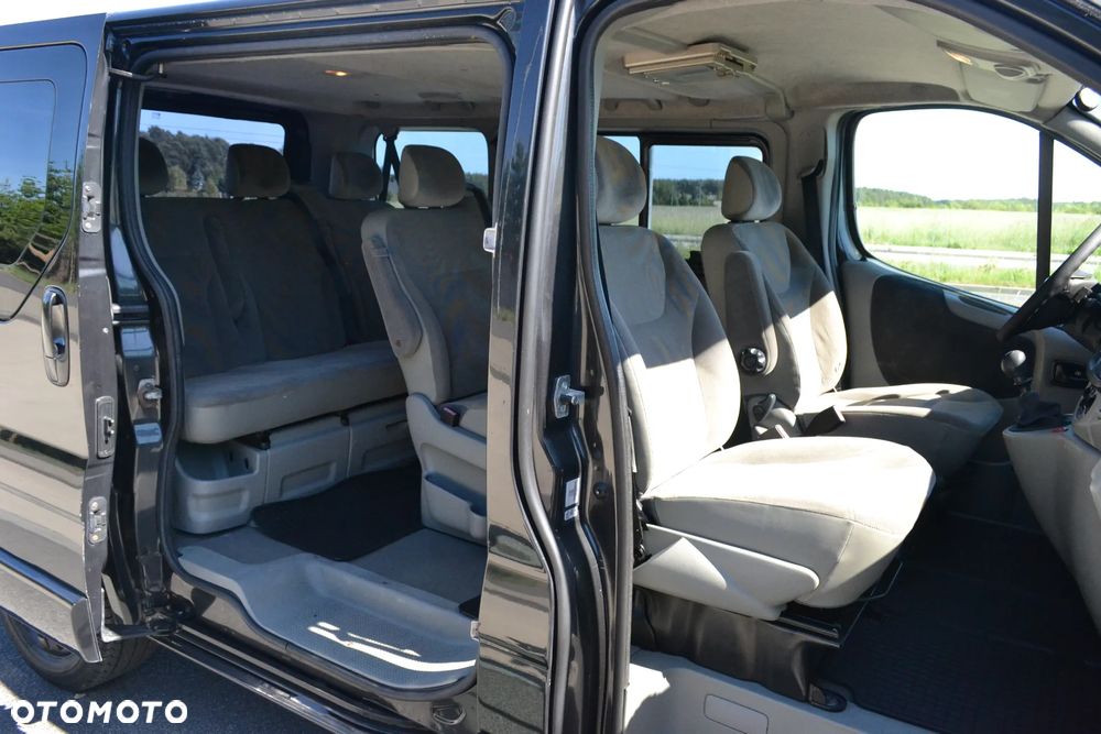 Renault Trafic Passenger Expression - 27