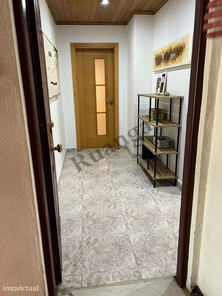Apartamento T2 R/C para Venda em Vila Nova de Santo André - Grande imagem: 5/25