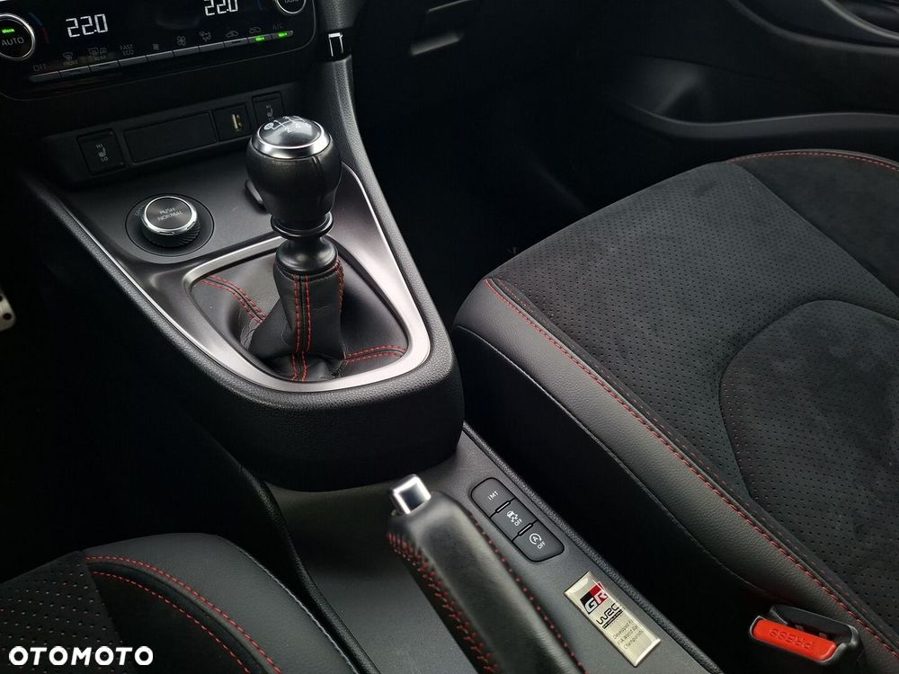 Toyota GR Yaris - 25