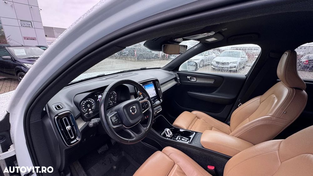 Volvo XC 40 D4 AWD Geartronic Inscription - 19