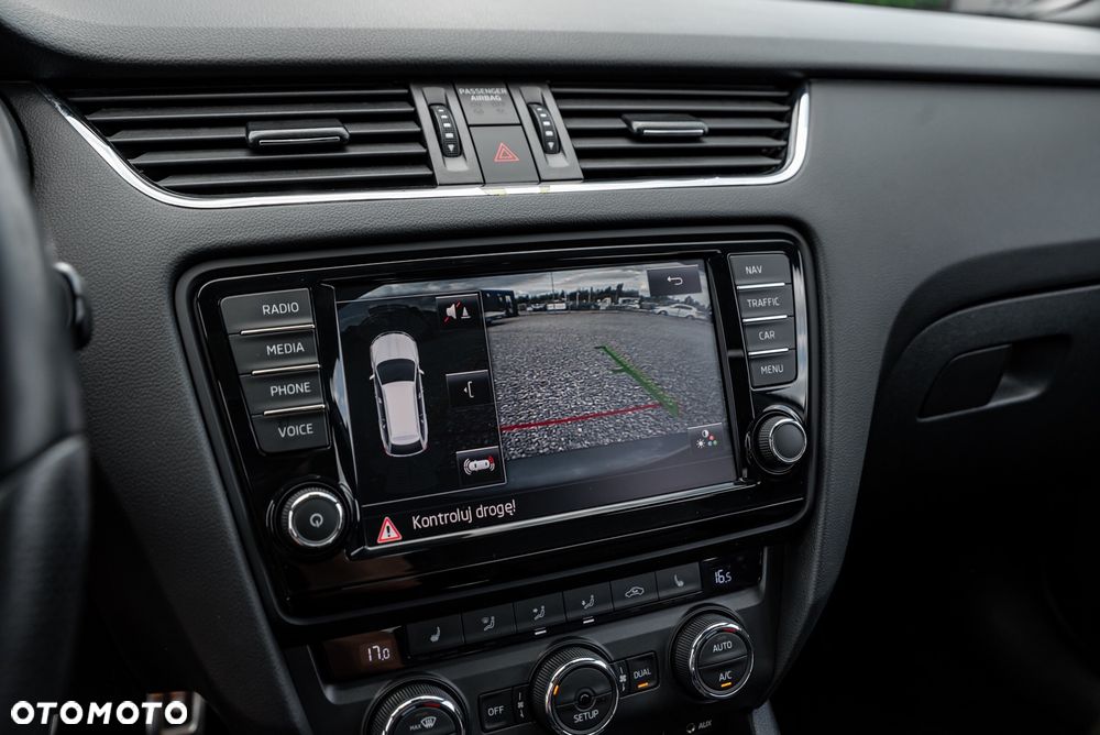 Skoda Octavia 2.0 TSI (Green tec) DSG RS - 20
