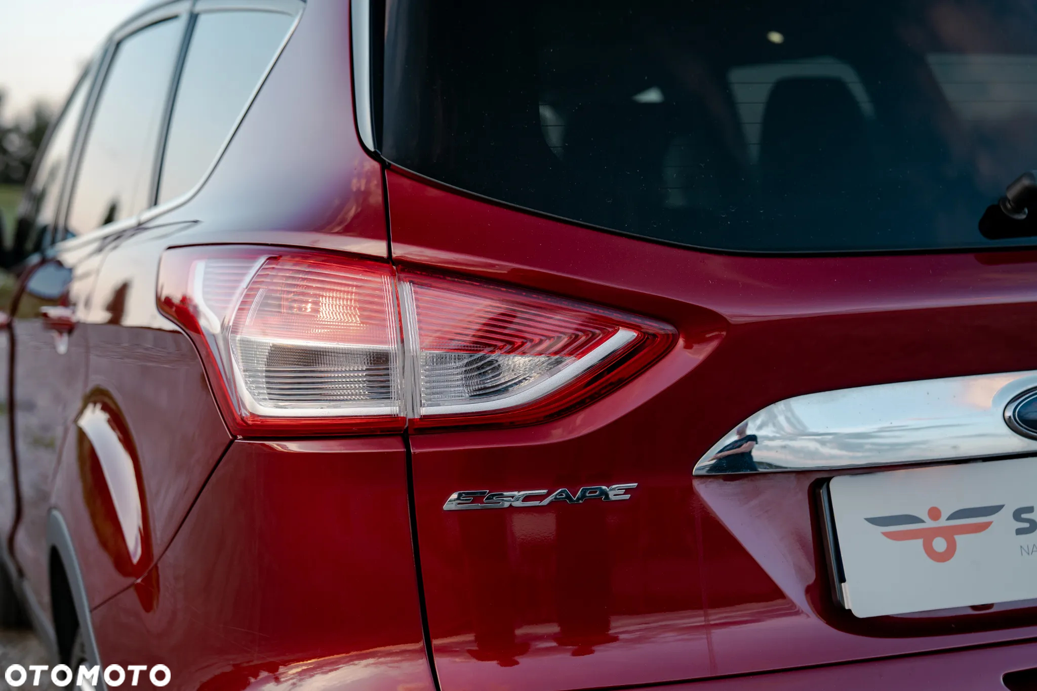 Ford Escape 2.0 EcoBoost AWD Titanium - 13