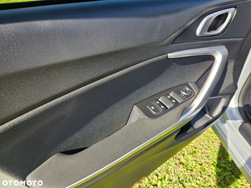 Kia Ceed - 14