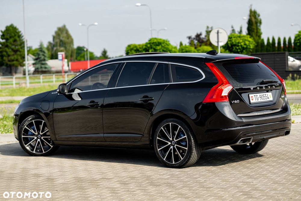 Volvo V60 D6 AWD Plug-in Hybrid Summum - 14