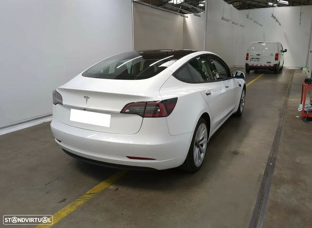 Tesla Model 3 Standard Range Plus RWD - 5