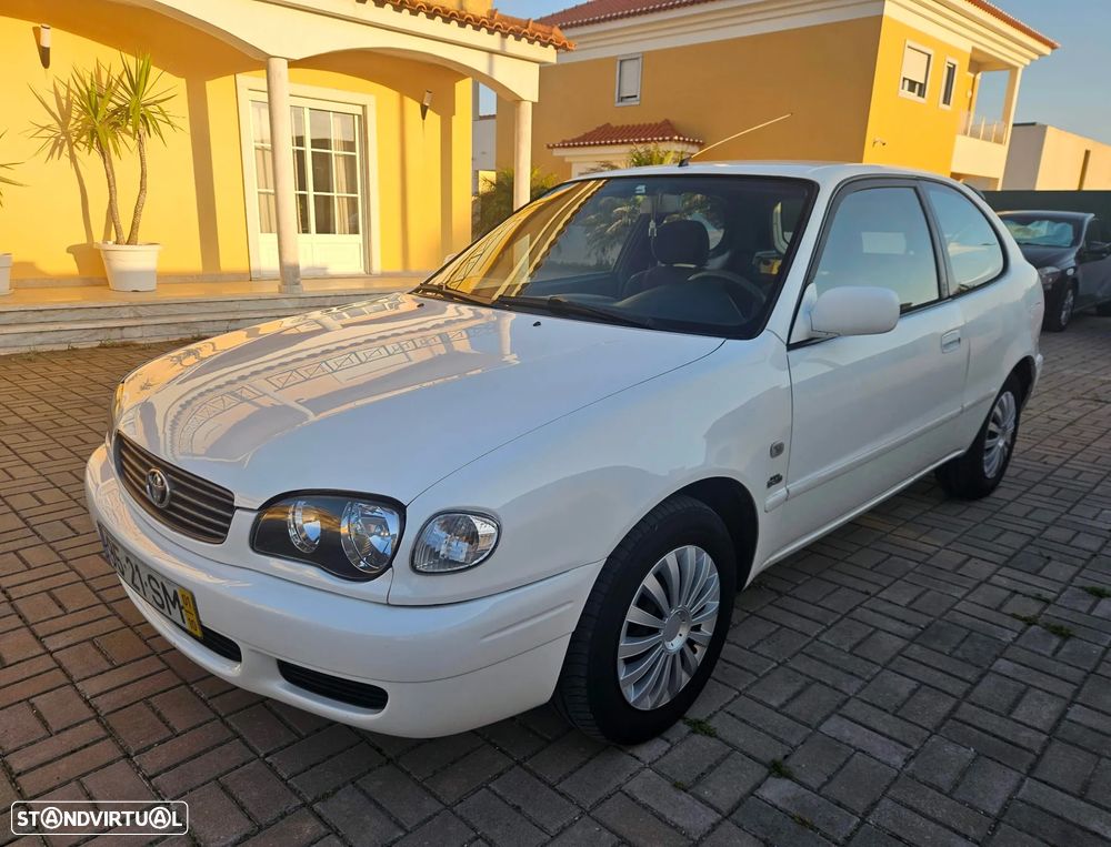 Toyota Corolla Starvan 2.0 D-4D - IVA Dedutível - 10