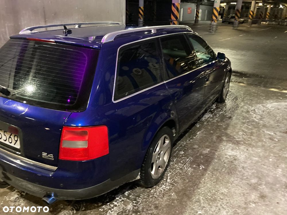 Audi A6 Avant 2.4 Quattro - 3