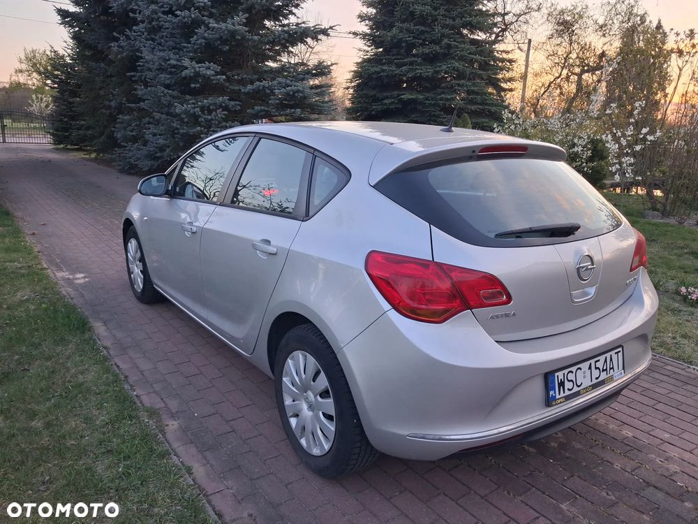 Opel Astra - 5