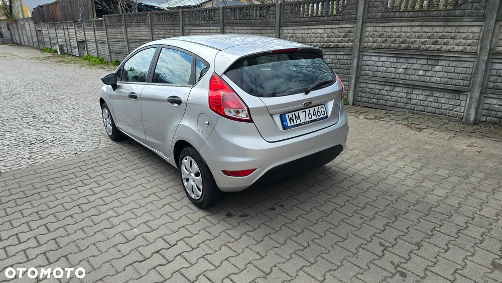 Ford Fiesta 1.25 Silver X (Ambiente) - 11
