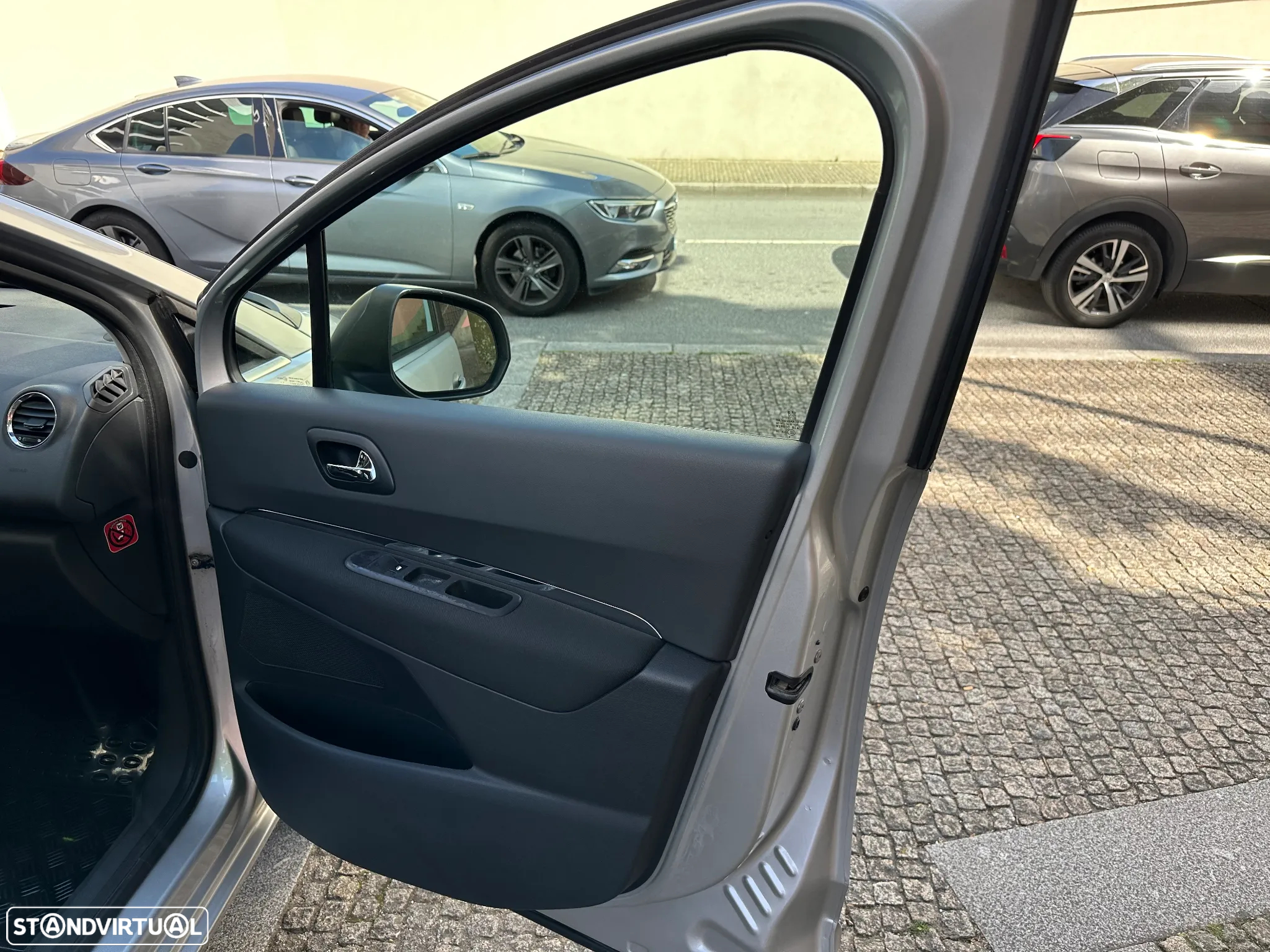 Peugeot 5008 1.6 HDi Executive - 23