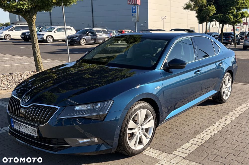 Skoda Superb 2.0 TDI L&K DSG - 1