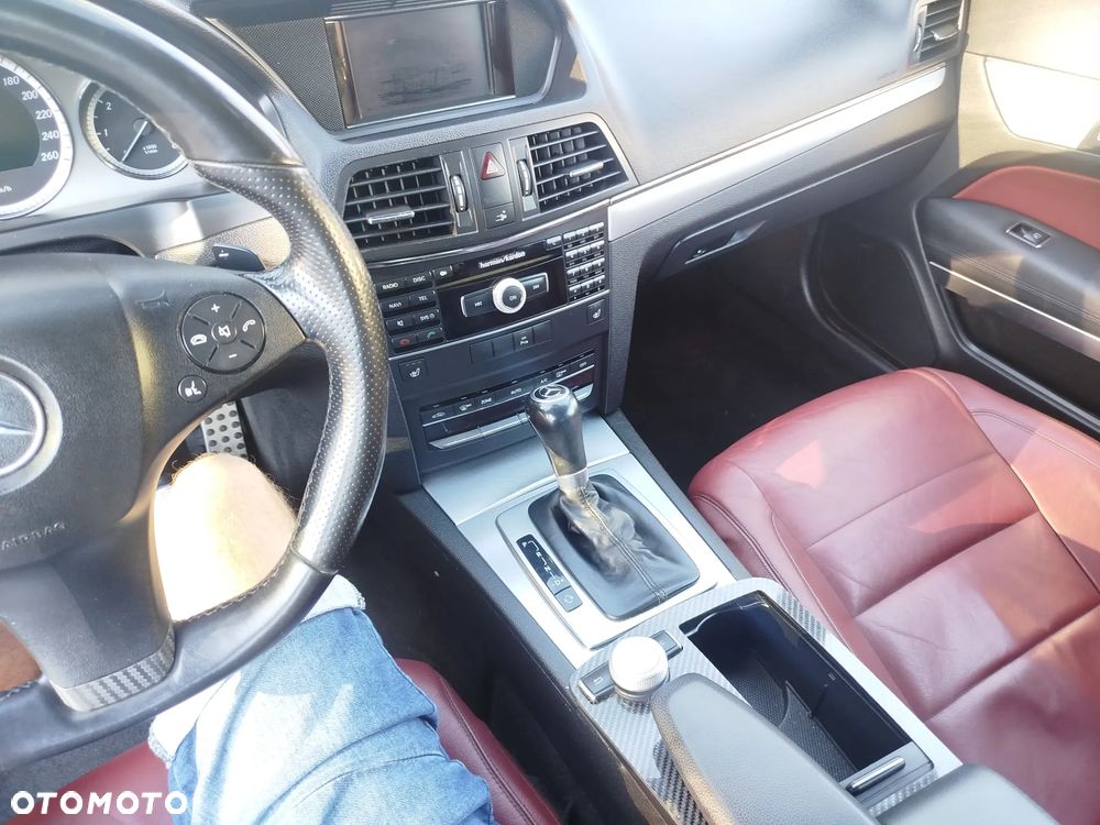 Mercedes-Benz Klasa E 250 CDI DPF BlueEFFICIENCY Automatik Avantgarde - 18