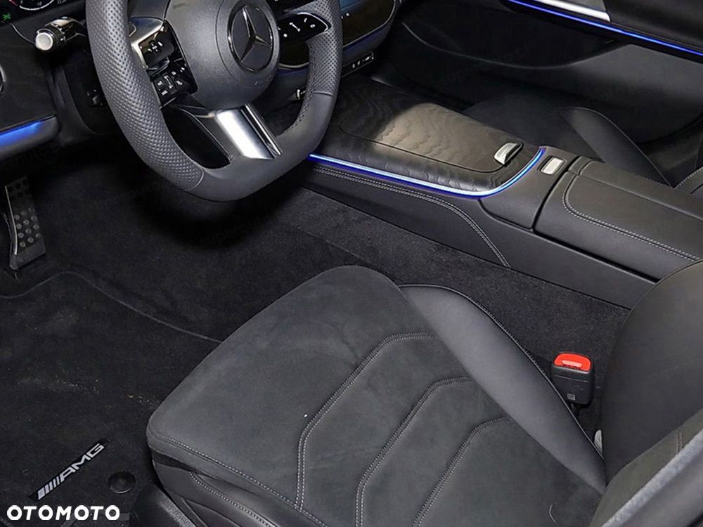 Mercedes-Benz Klasa E 220 d mHEV 4-Matic AMG 9G-Tronic - 10