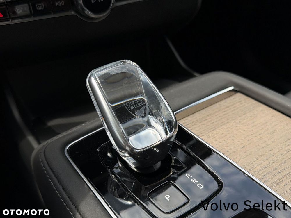 Volvo XC 90 - 31