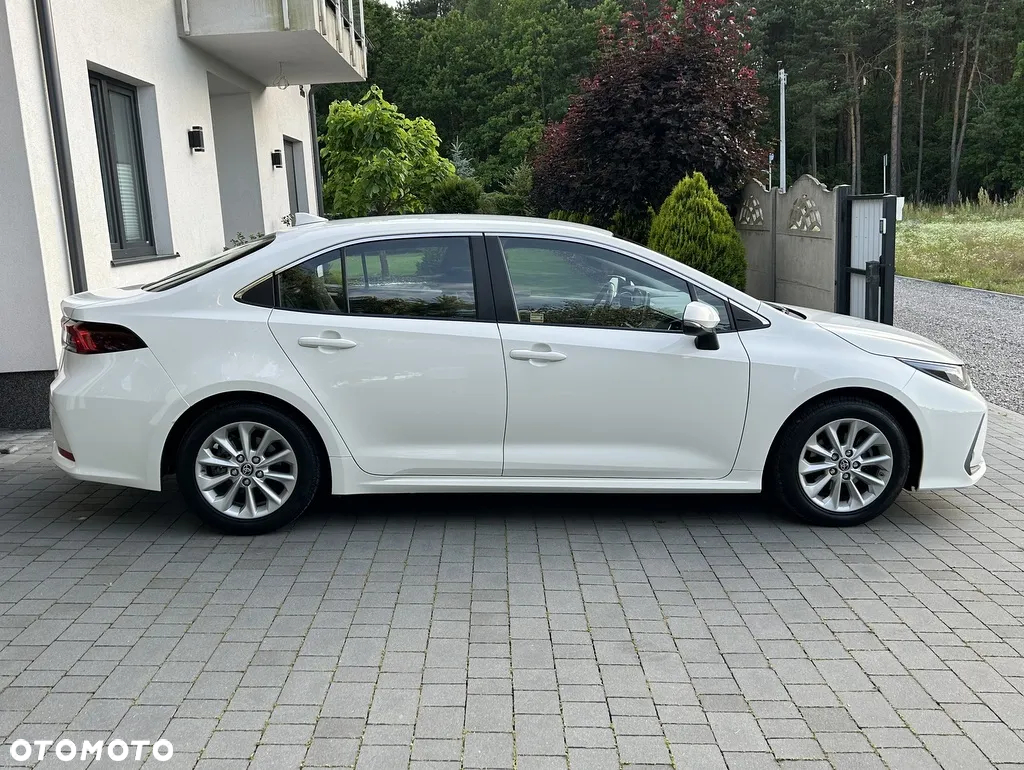 Toyota Corolla - 14