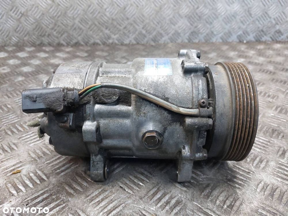 SPRĘŻARKA KOMPRESOR KLIMATYZACJI SEAT LEON I 1.4 16V 1J0820803 ID: 239577 - 3
