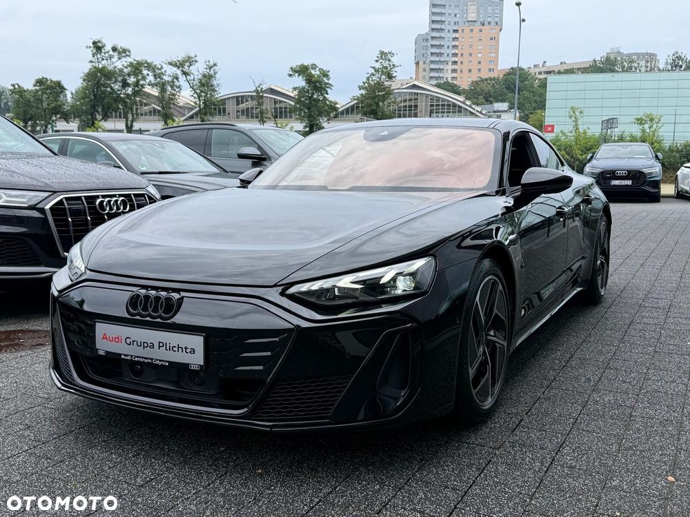 Audi e-tron GT - 11