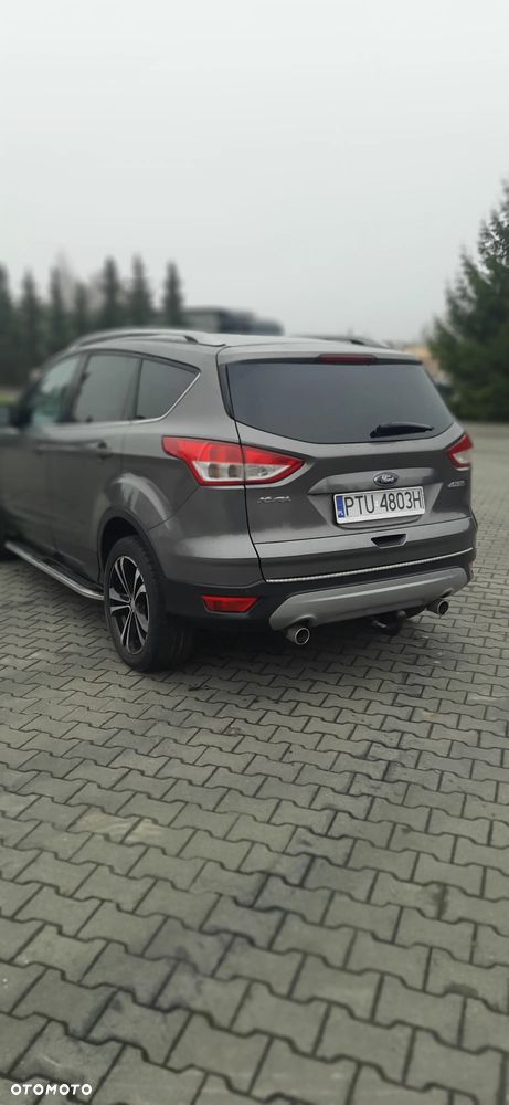 Ford Kuga 2.0 TDCi 4WD Titanium - 4